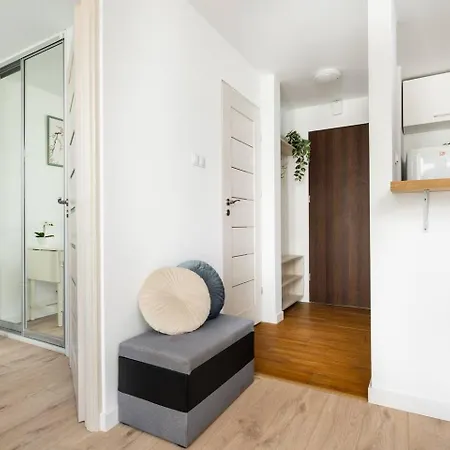 Cloud 11 Center Grzybowska